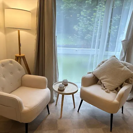 Entire Studio Flat-3