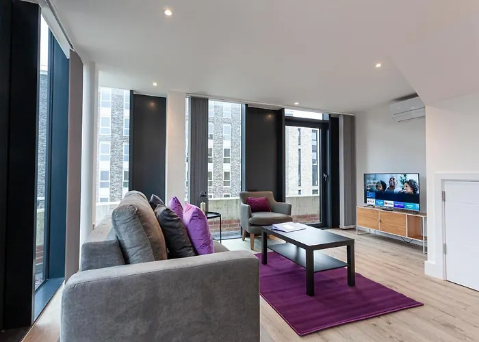 Pillo Rooms Serviced Apartments - Manchester
